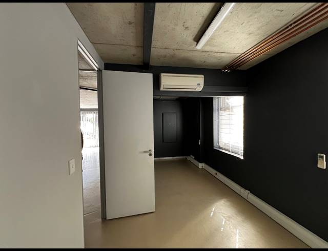 165M² OFFICE TO LET IN BO OAKDALE